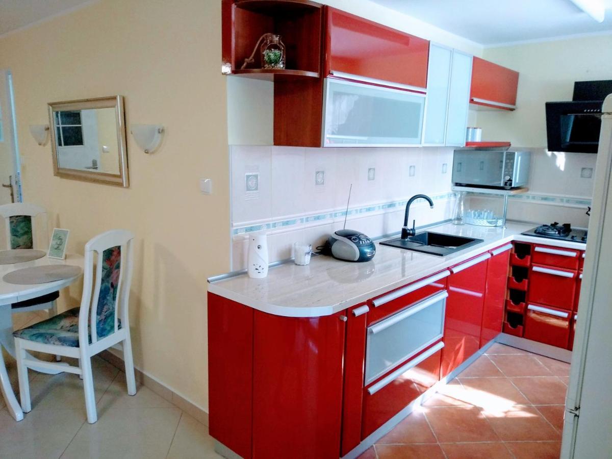 Apartamenty Junona Nad Morzem, W Domu Z Ogrodem, Obok Stegna I Jantar Junoszyno Extérieur photo